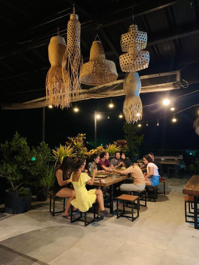 Dayon Hostel Coron Zewnętrze zdjęcie