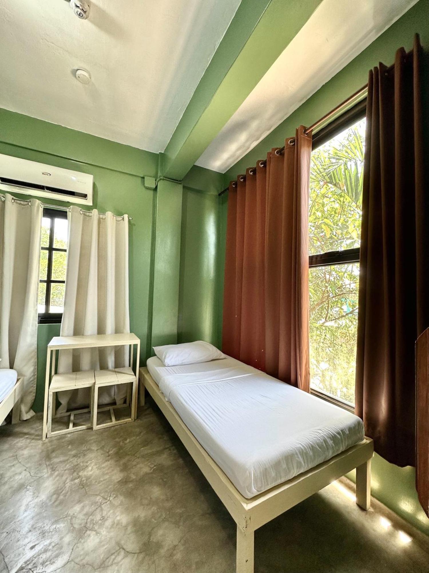 Dayon Hostel Coron Zewnętrze zdjęcie